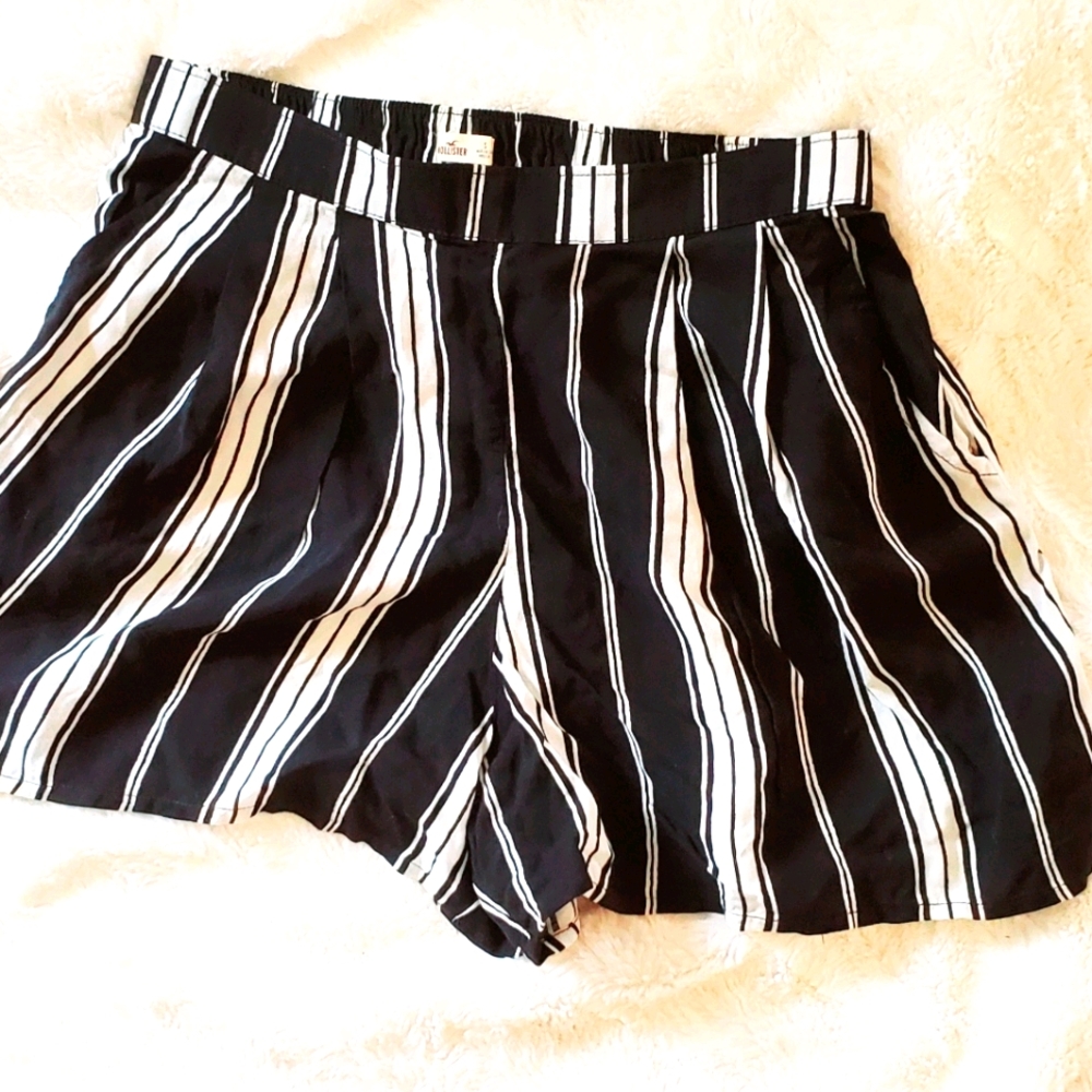 NWOT Hollister shorts